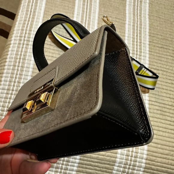 Furla mini leather bag - Picture 3 of 8